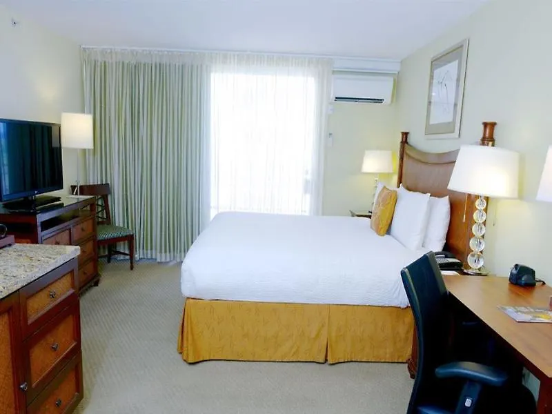 Courtyard By Marriott Waikiki Beach Honolulu 4*,  United States