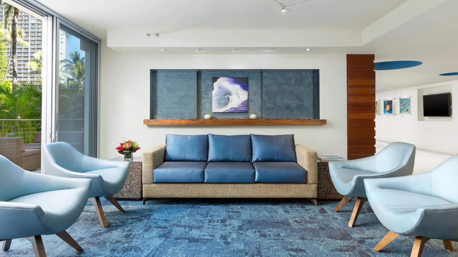 Courtyard By Marriott Waikiki Beach Honolulu