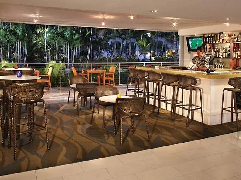 Courtyard By Marriott Waikiki Beach Honolulu Hotel