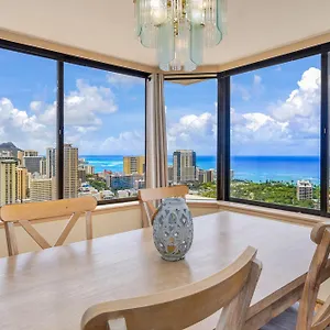 Hawaiian Monarch Penthouse 402 Apartment